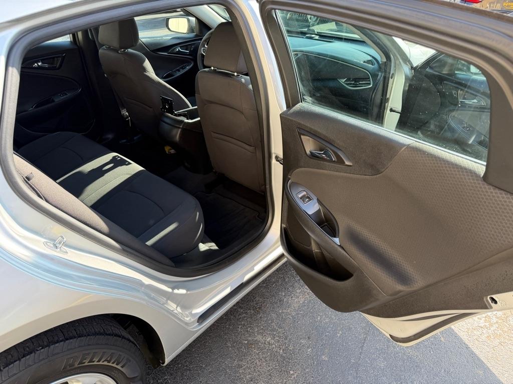 Chevrolet Malibu LS 2017