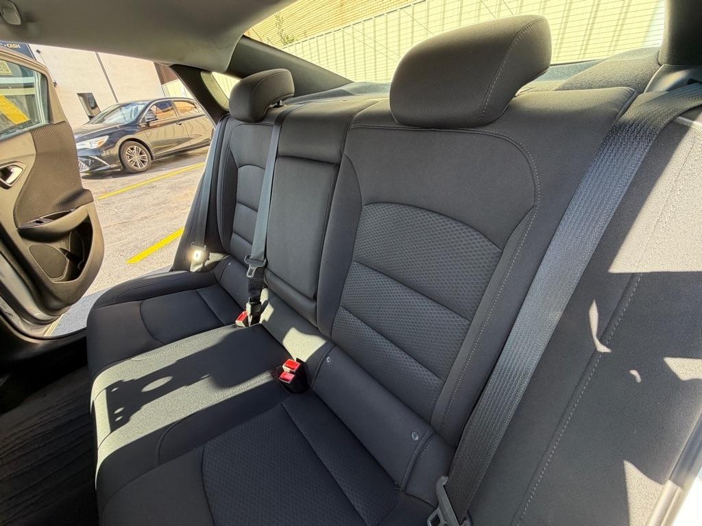 Chevrolet Malibu LS 2017