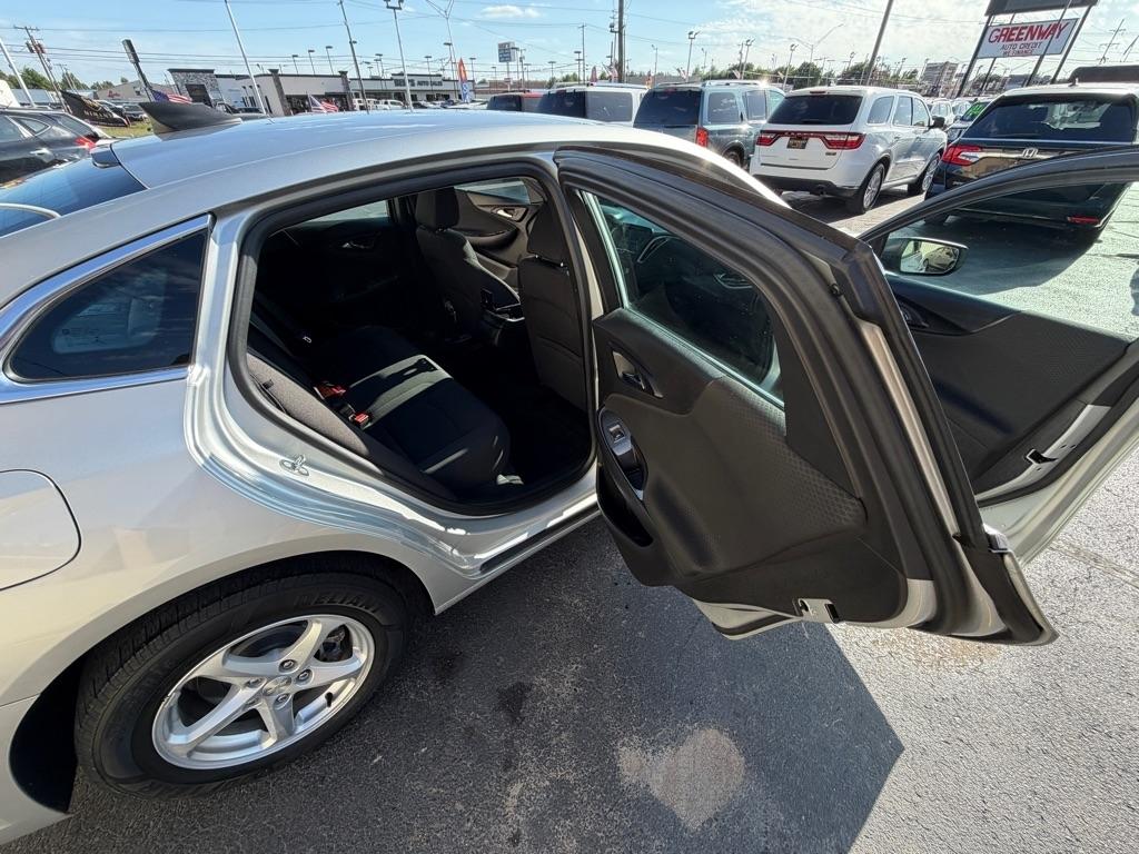 Chevrolet Malibu LS 2017