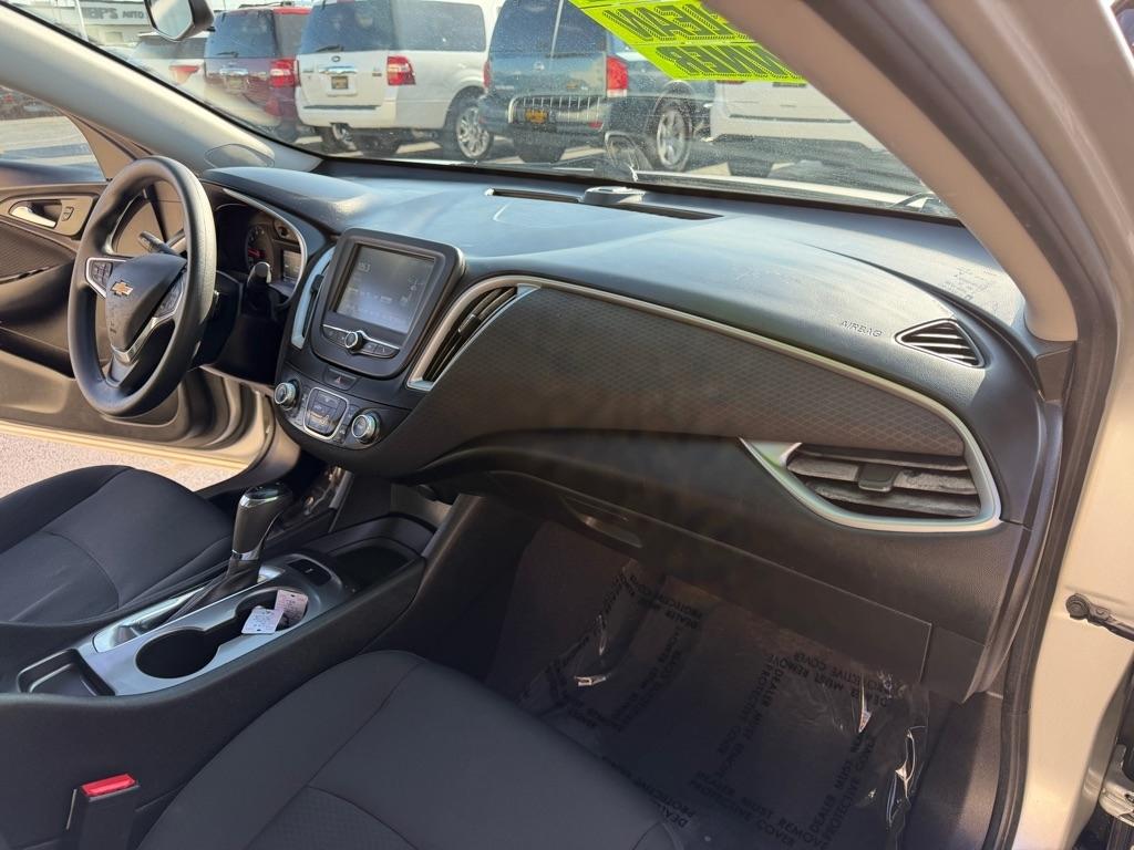 Chevrolet Malibu LS 2017
