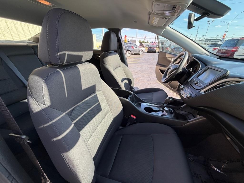 Chevrolet Malibu LS 2017