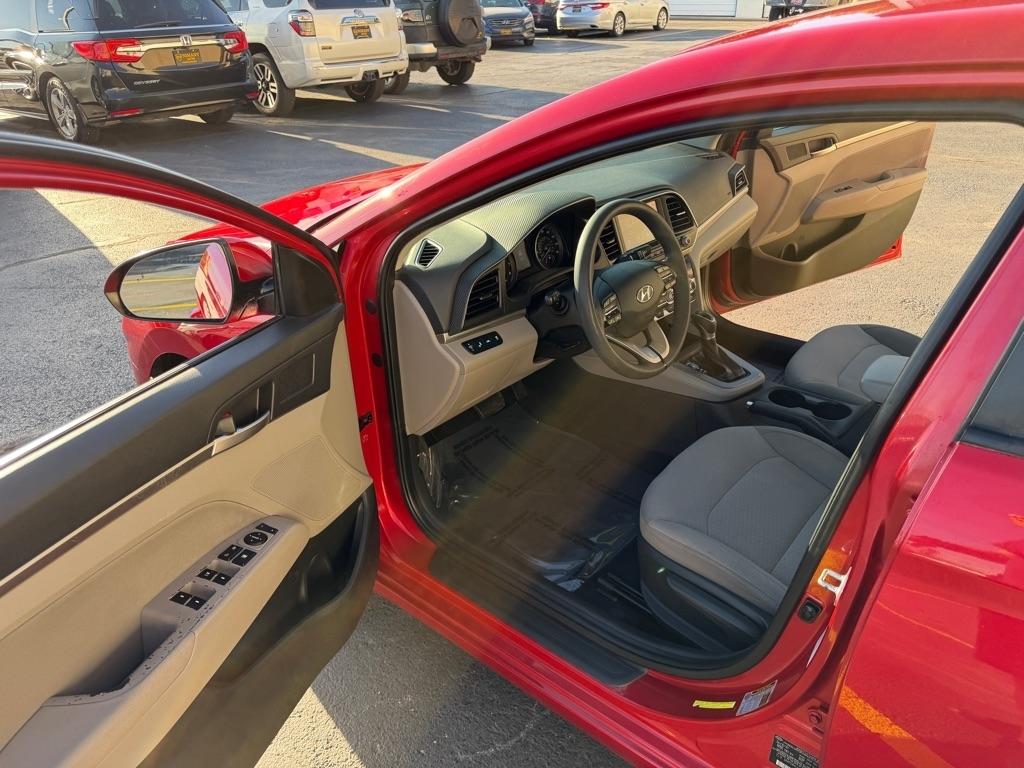Hyundai Elantra Limited 2020