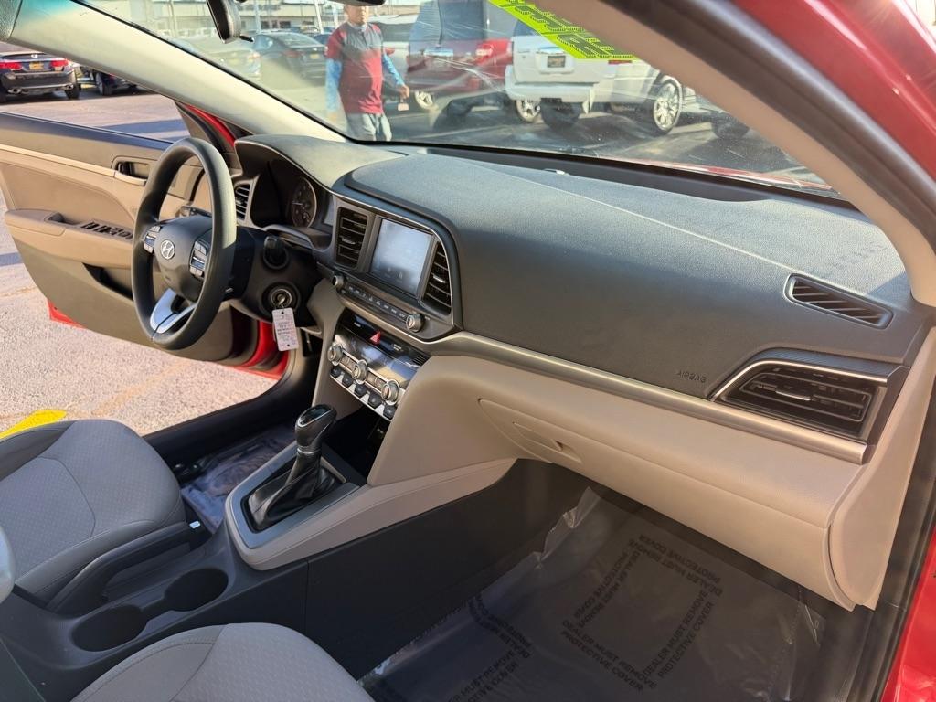 Hyundai Elantra Limited 2020