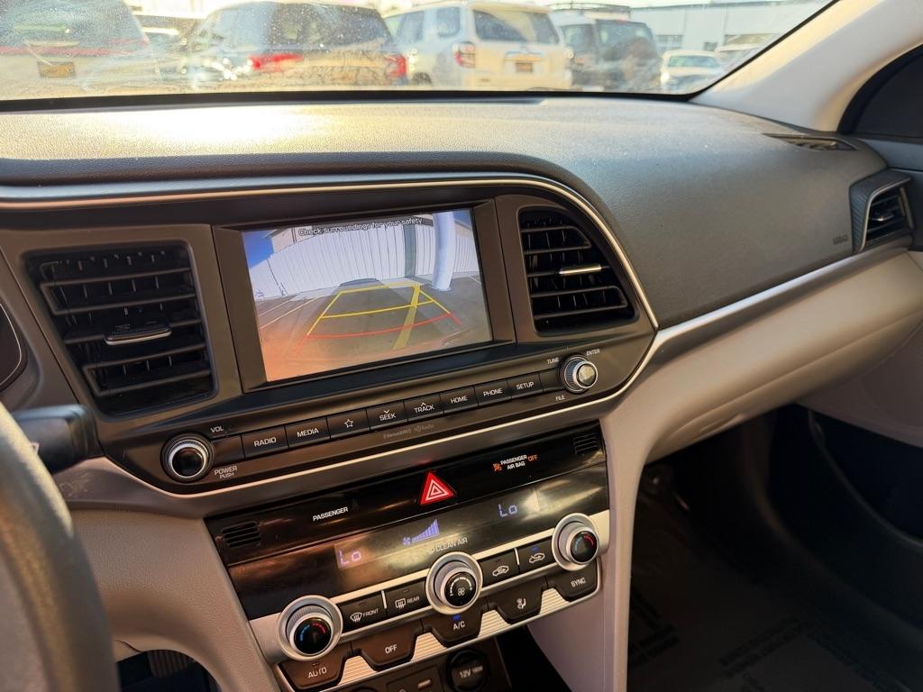 Hyundai Elantra Limited 2020