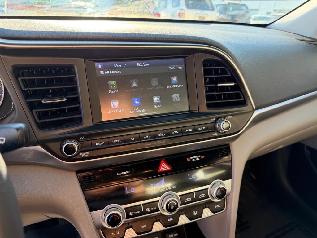 Hyundai Elantra Limited 2020