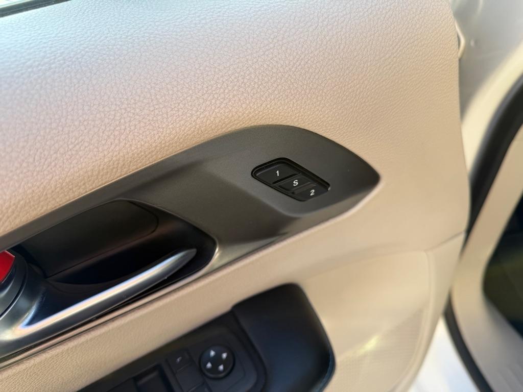 Chrysler Pacifica Touring-L 2021