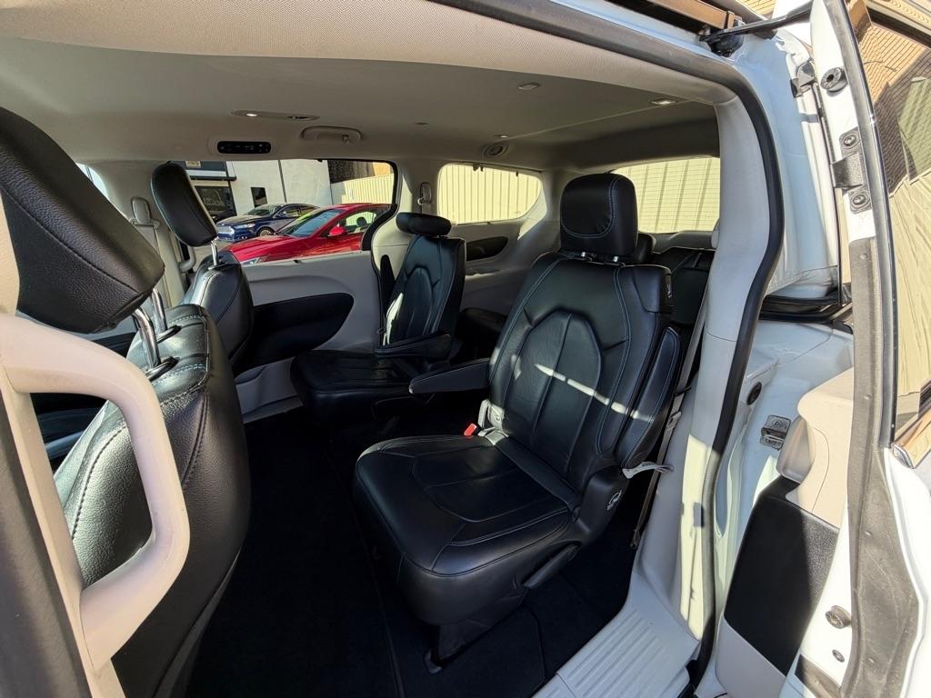 Chrysler Pacifica Touring-L 2021