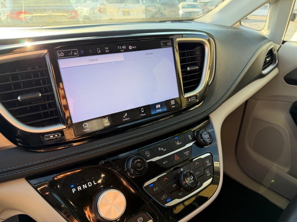 Chrysler Pacifica Touring-L 2021
