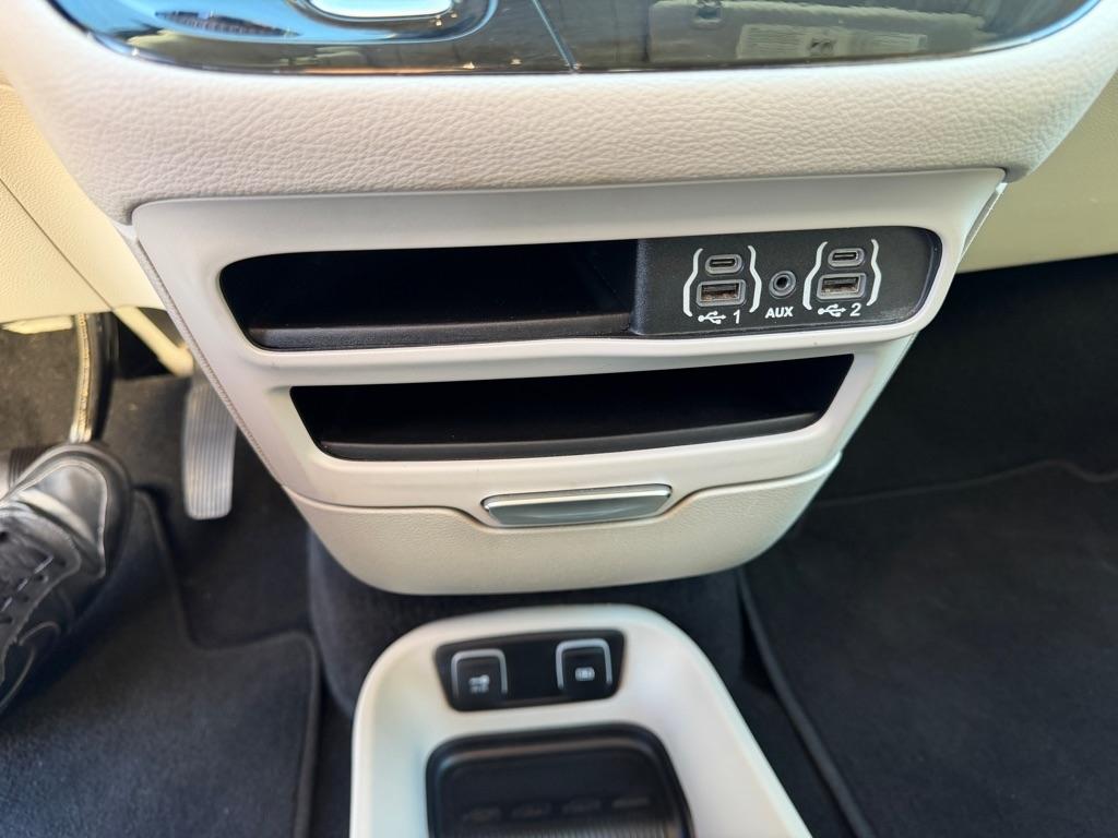 Chrysler Pacifica Touring-L 2021
