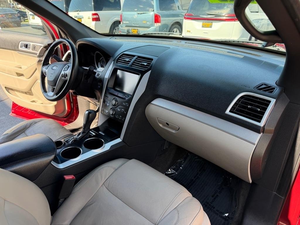 Ford Explorer XLT FWD 2013