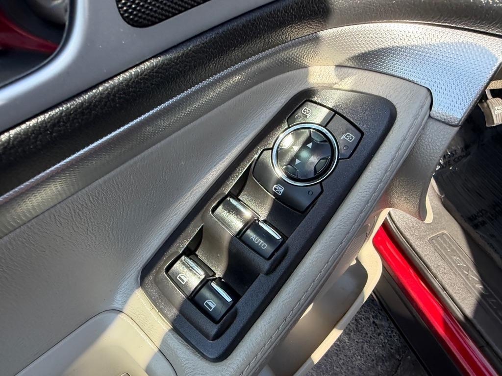 Ford Explorer XLT FWD 2013
