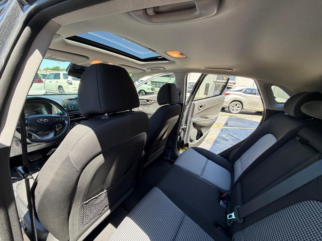Hyundai Kona SEL w/Contrast Roof 2019