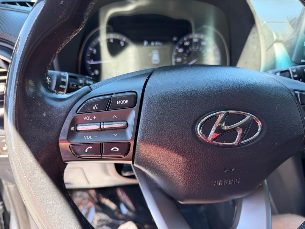 Hyundai Kona SEL w/Contrast Roof 2019