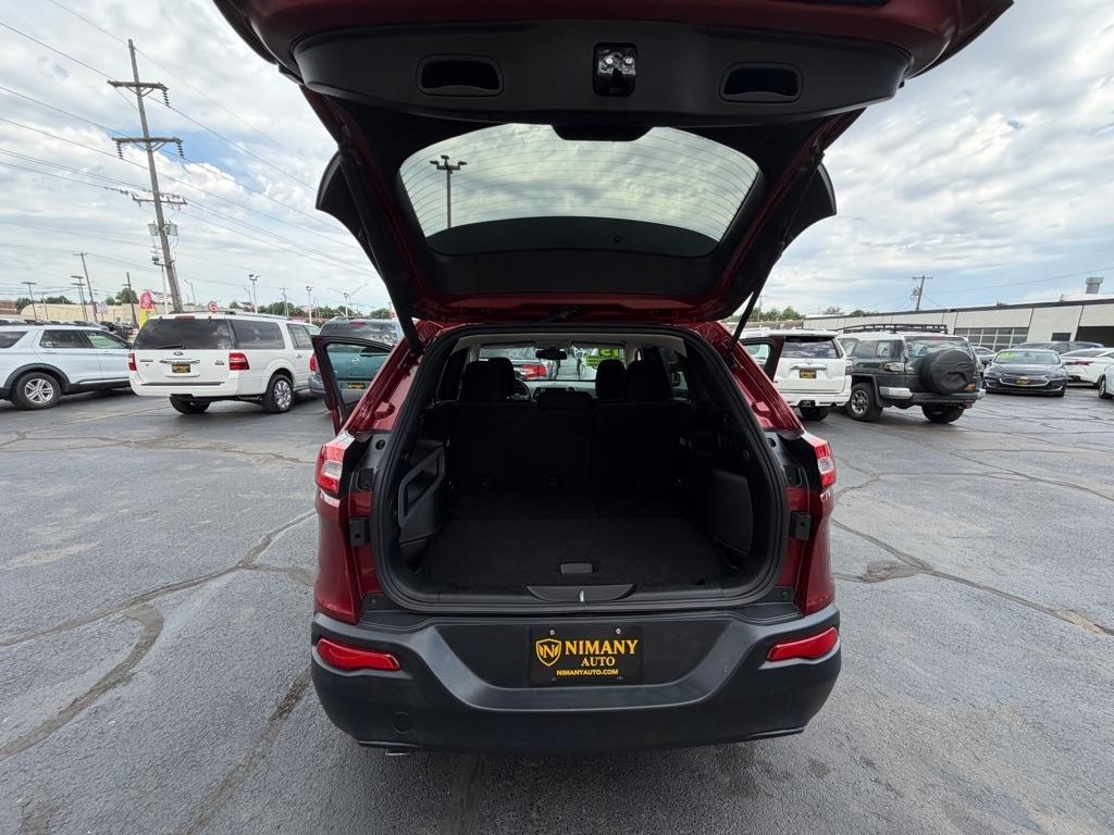 Jeep Cherokee Latitude FWD 2015