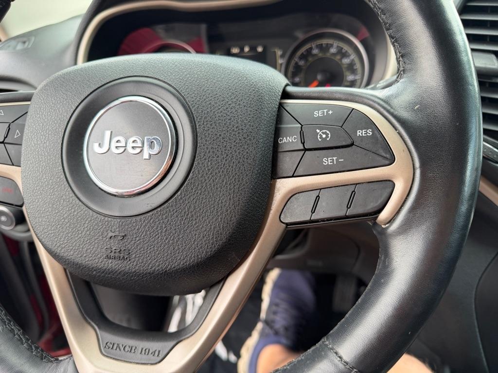 Jeep Cherokee Latitude FWD 2015