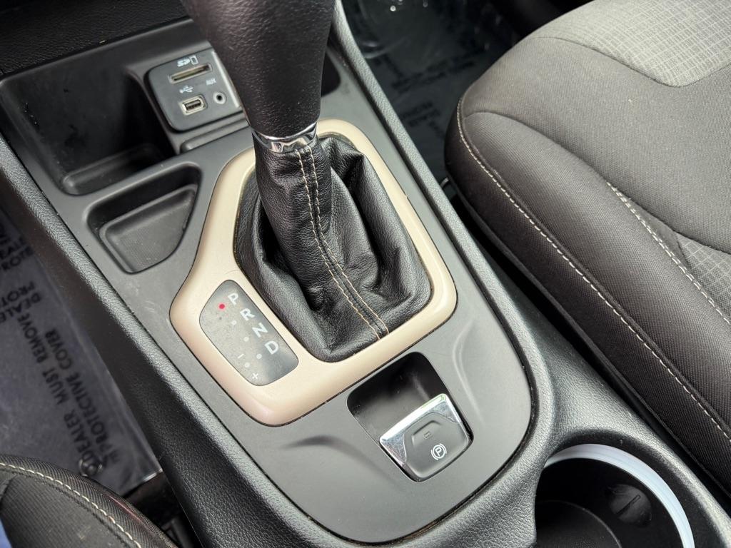 Jeep Cherokee Latitude FWD 2015