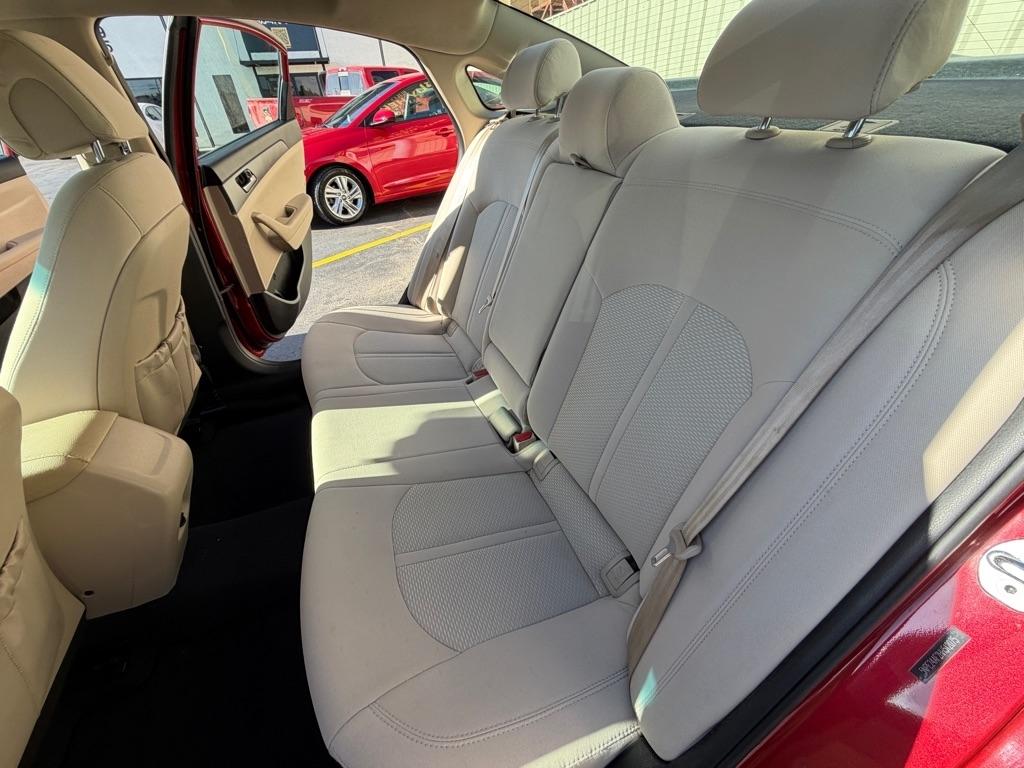 Hyundai Sonata SE 2017