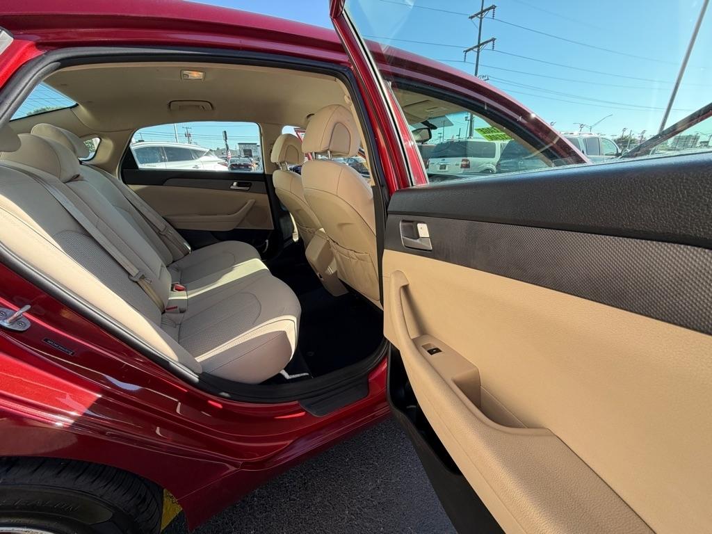 Hyundai Sonata SE 2017