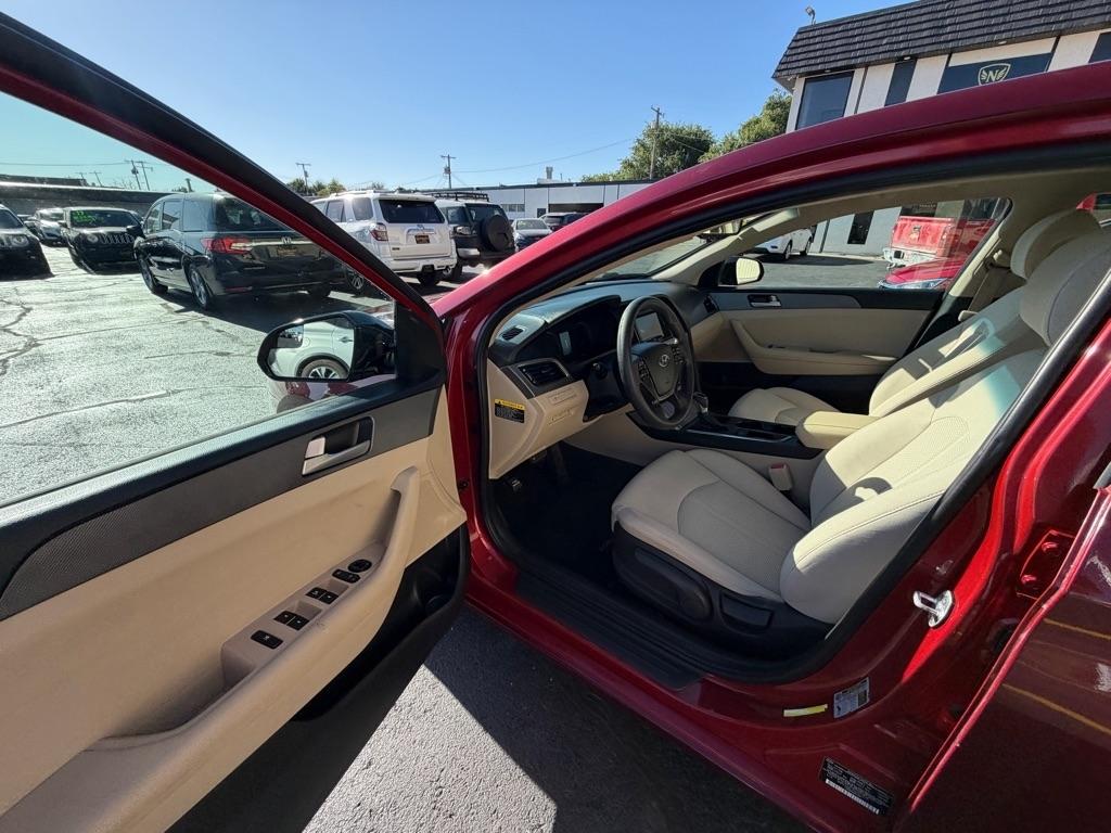 Hyundai Sonata SE 2017