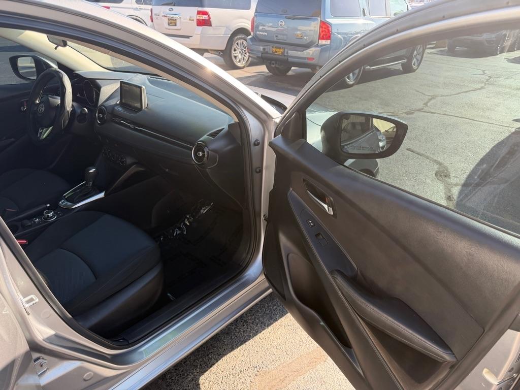Scion iA 6A 2016
