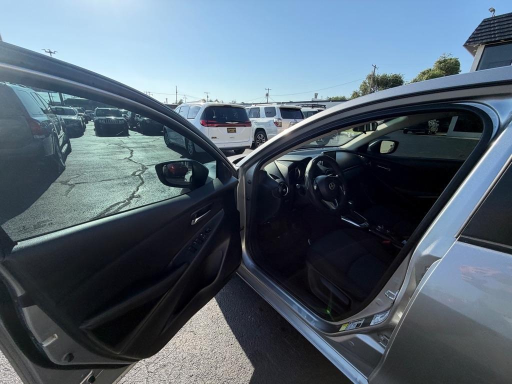 Scion iA 6A 2016