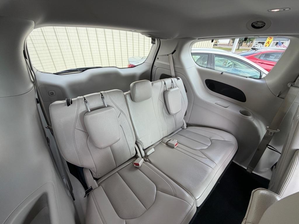 Chrysler Pacifica Touring-L Plus 2017