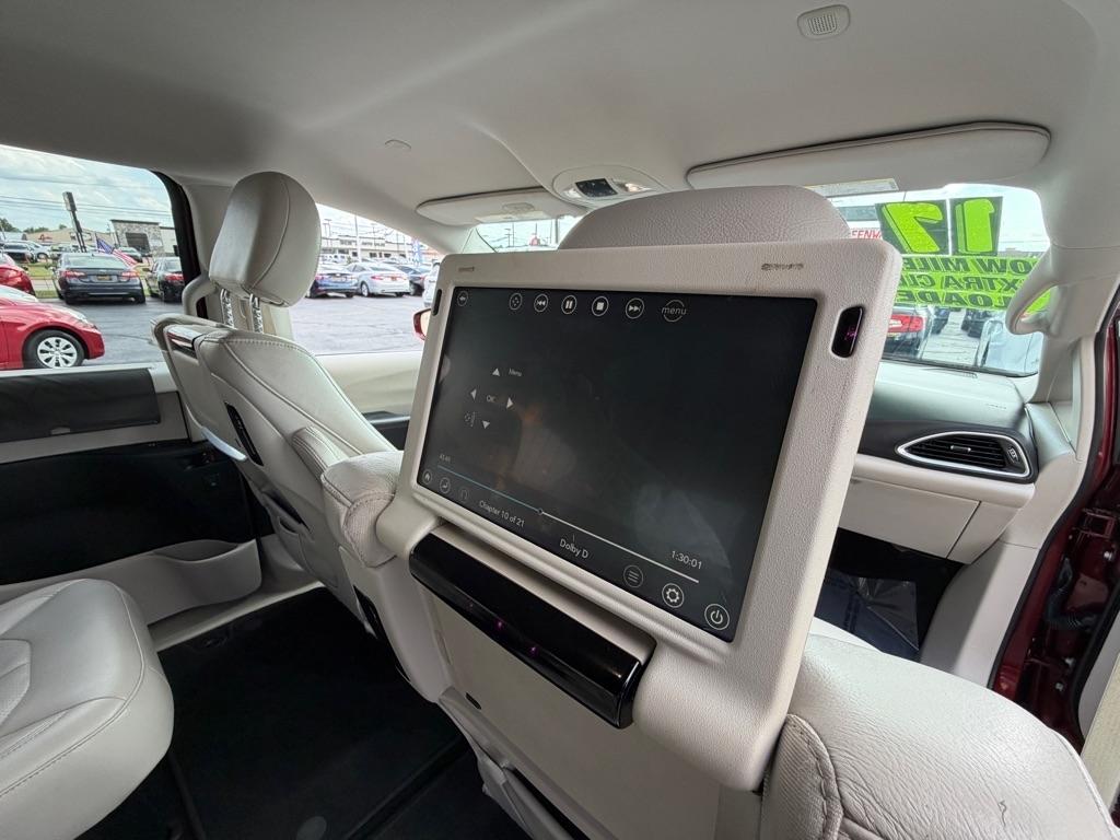 Chrysler Pacifica Touring-L Plus 2017
