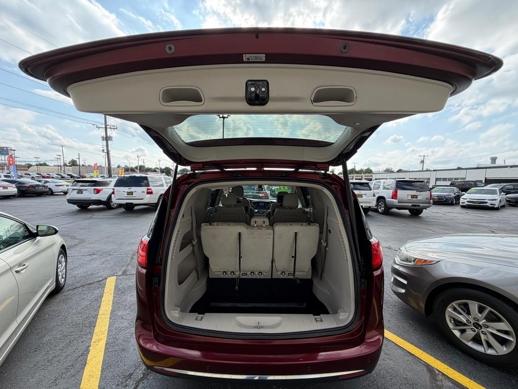 Chrysler Pacifica Touring-L Plus 2017