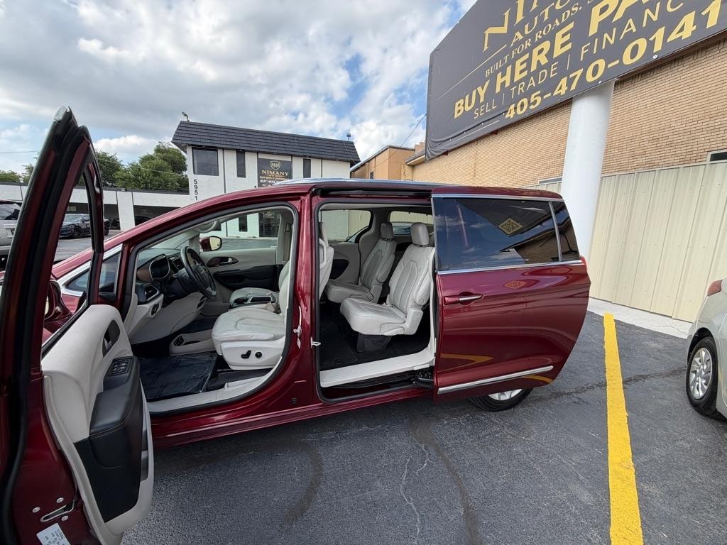 Chrysler Pacifica Touring-L Plus 2017