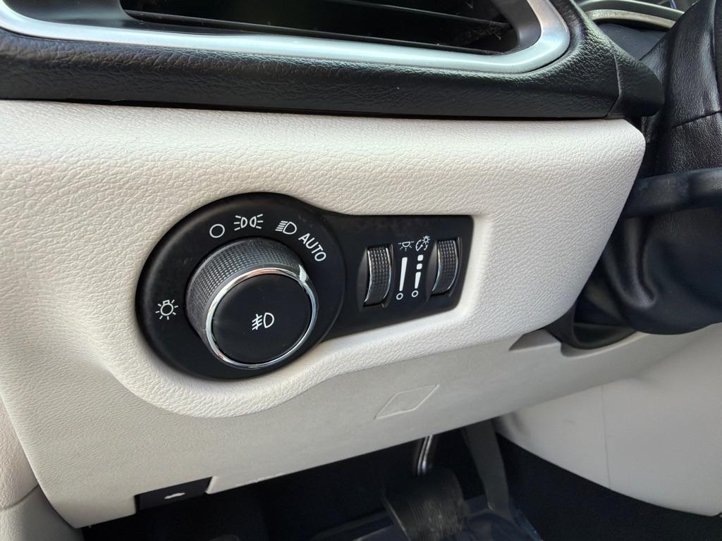 Chrysler Pacifica Touring-L Plus 2017