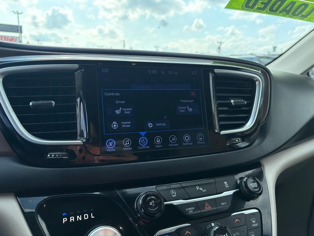 Chrysler Pacifica Touring-L Plus 2017