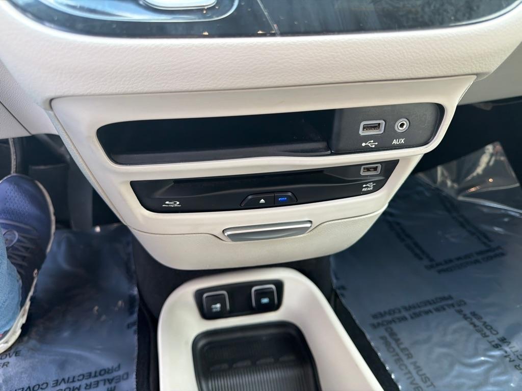 Chrysler Pacifica Touring-L Plus 2017