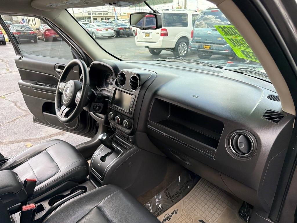 Jeep Patriot Latitude 2WD 2015
