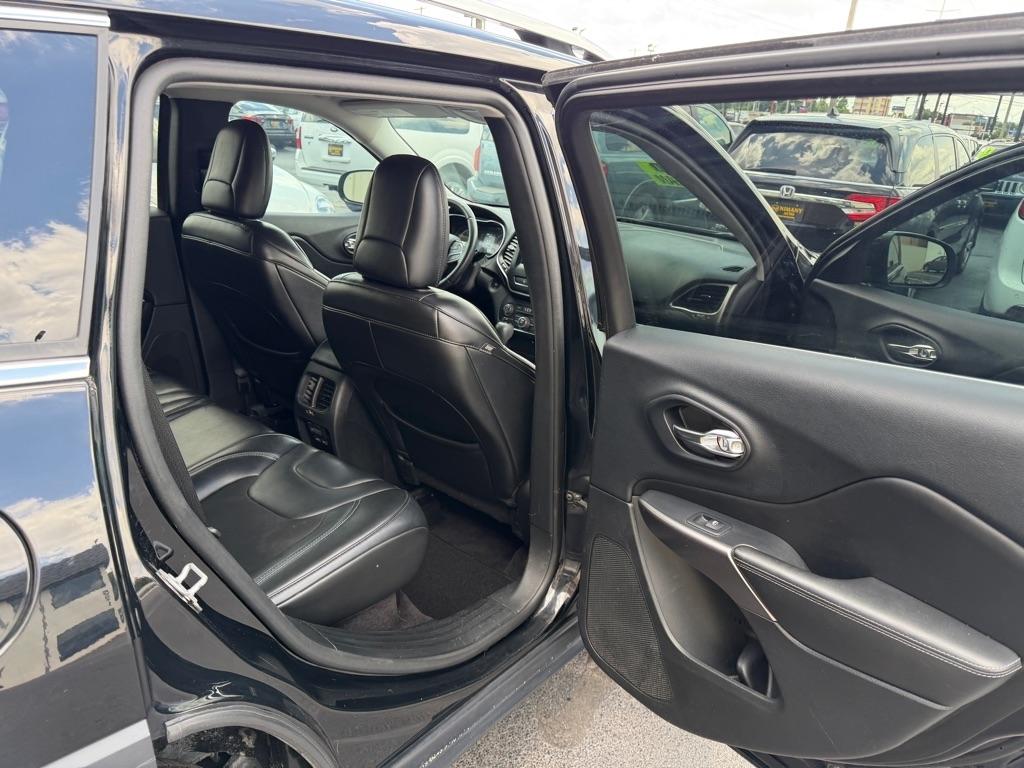 Jeep Cherokee Latitude Plus FWD 2019