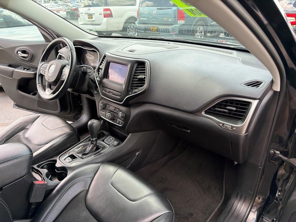 Jeep Cherokee Latitude Plus FWD 2019
