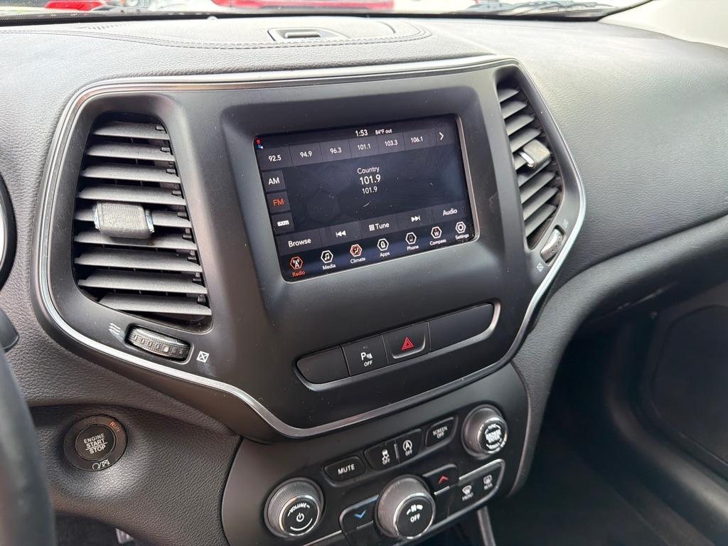 Jeep Cherokee Latitude Plus FWD 2019