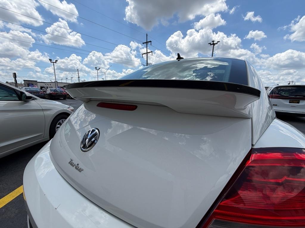 Volkswagen Beetle 1.8T Dune 2016