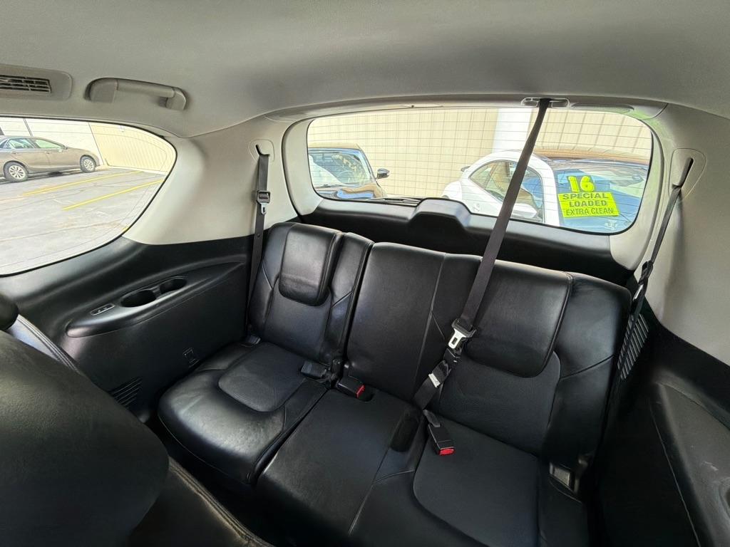 Nissan Armada SV 2WD 2017