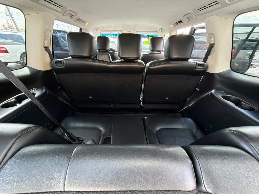 Nissan Armada SV 2WD 2017