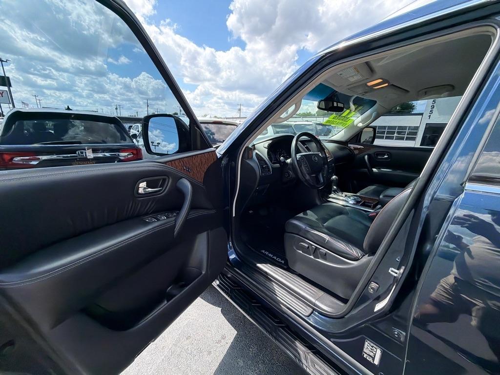 Nissan Armada SV 2WD 2017