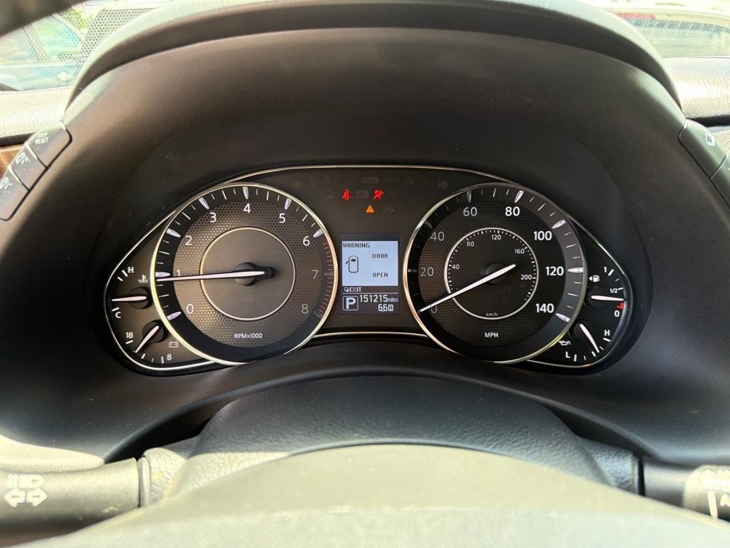 Nissan Armada SV 2WD 2017