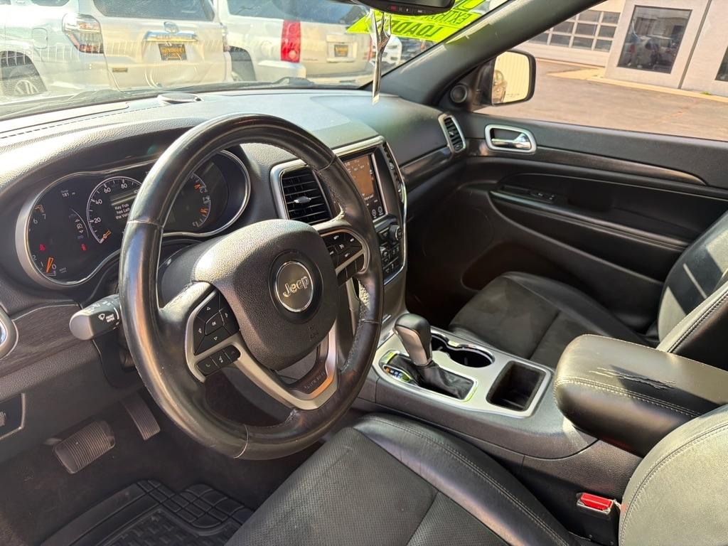 Jeep Grand Cherokee Laredo 4WD 2018