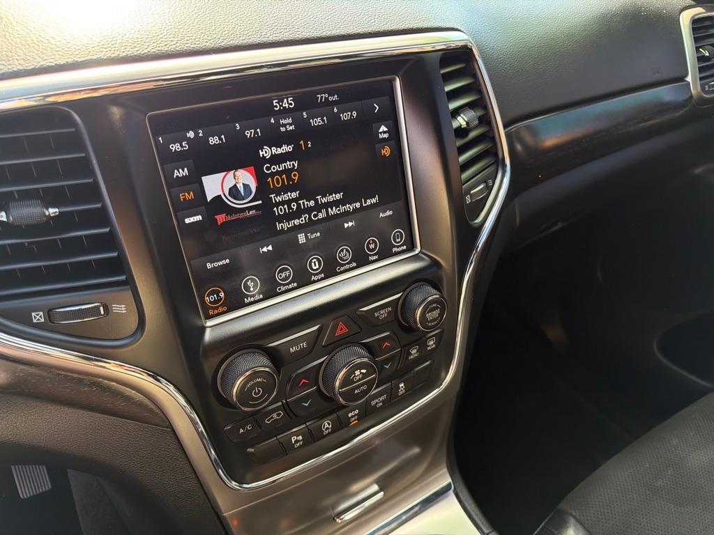 Jeep Grand Cherokee Laredo 4WD 2018