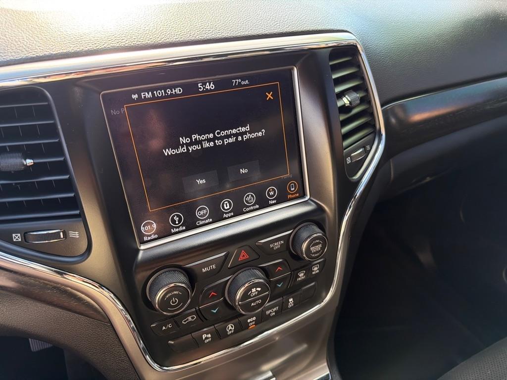 Jeep Grand Cherokee Laredo 4WD 2018