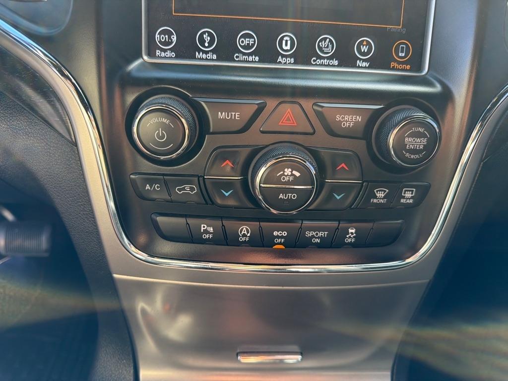 Jeep Grand Cherokee Laredo 4WD 2018