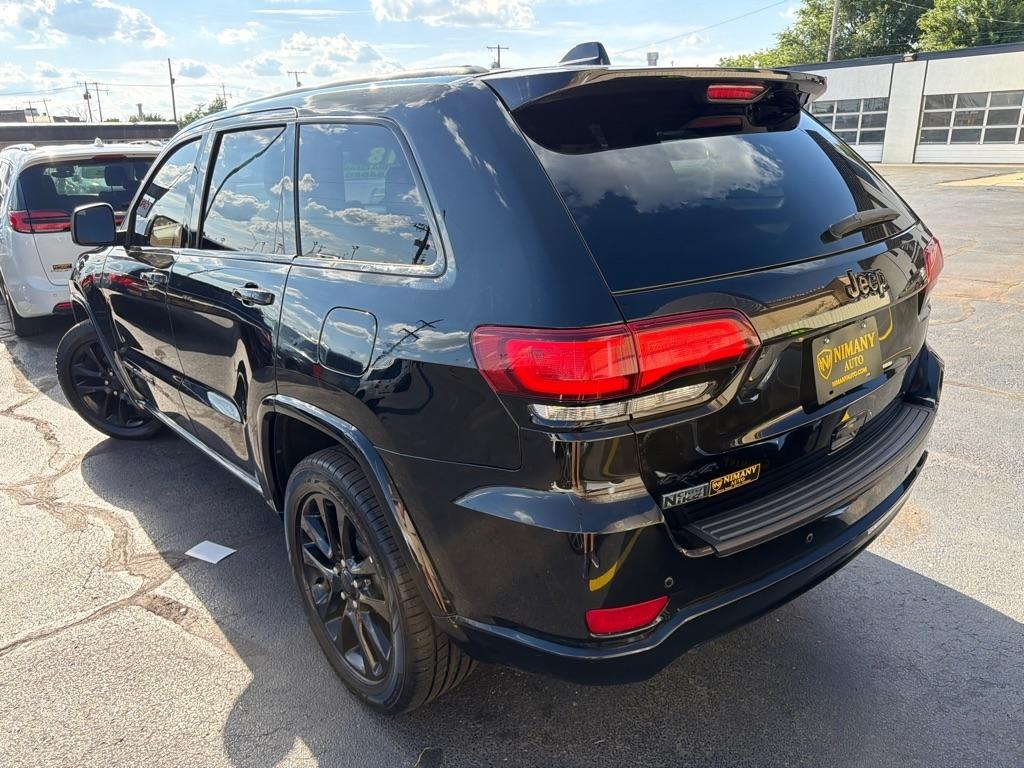 Jeep Grand Cherokee Laredo 4WD 2018