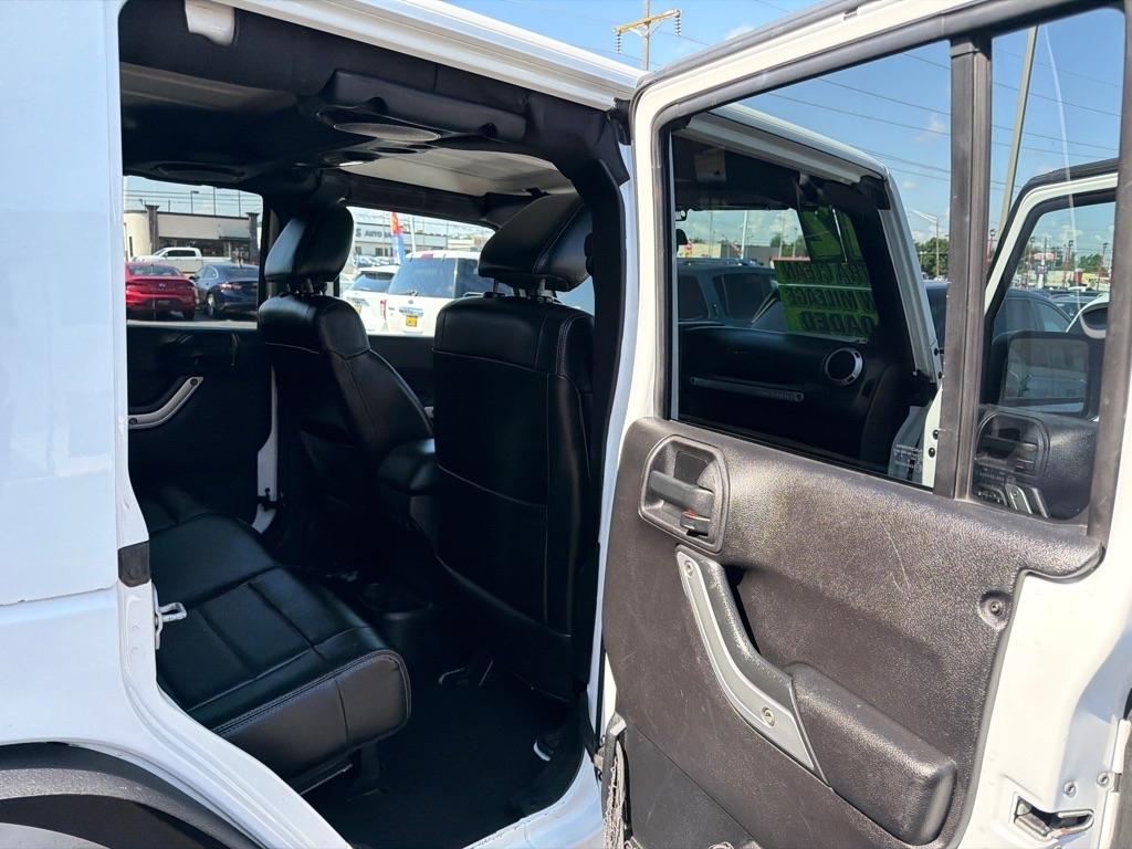 Jeep Wrangler Unlimited Rubicon 4WD 2012