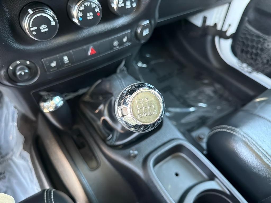 Jeep Wrangler Unlimited Rubicon 4WD 2012