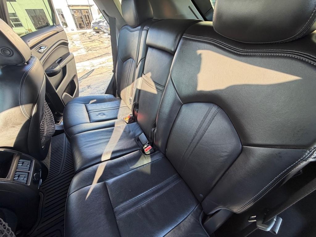 Cadillac SRX Luxury Collection FWD 2015