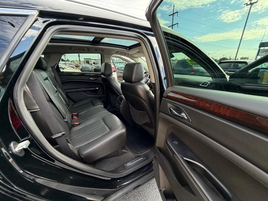 Cadillac SRX Luxury Collection FWD 2015